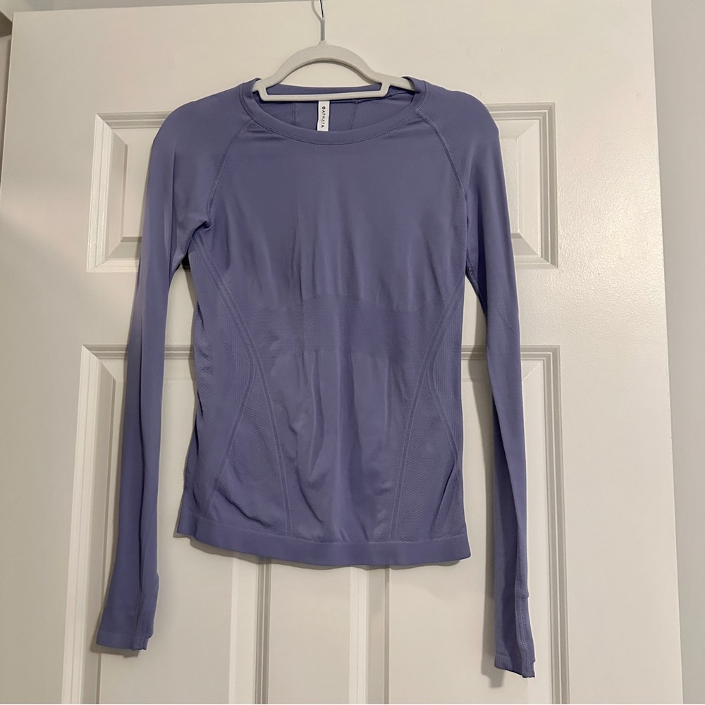 Athleta long sleeve